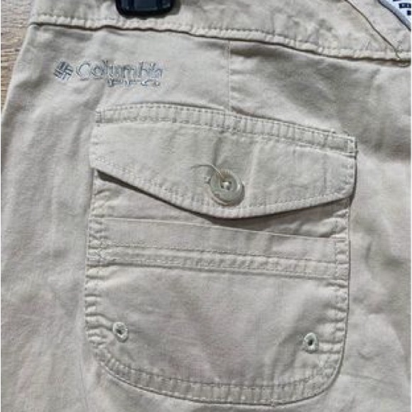 Columbia PFG Performance Fishing Gear Khaki Capris Size 8 - Picture 3 of 5
